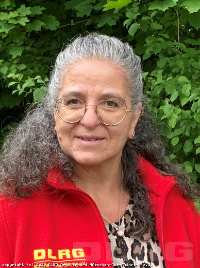 Schatzmeisterin: Sylvana WEINECK